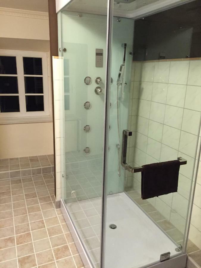 Exklusive Ferienwohnungen Im Gutshaus Viezen Bernitt Exteriör bild